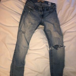 Light Wash Distressed Jeans